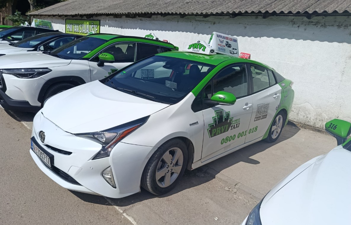 Prvi Taxi Doljevac vozilo 1