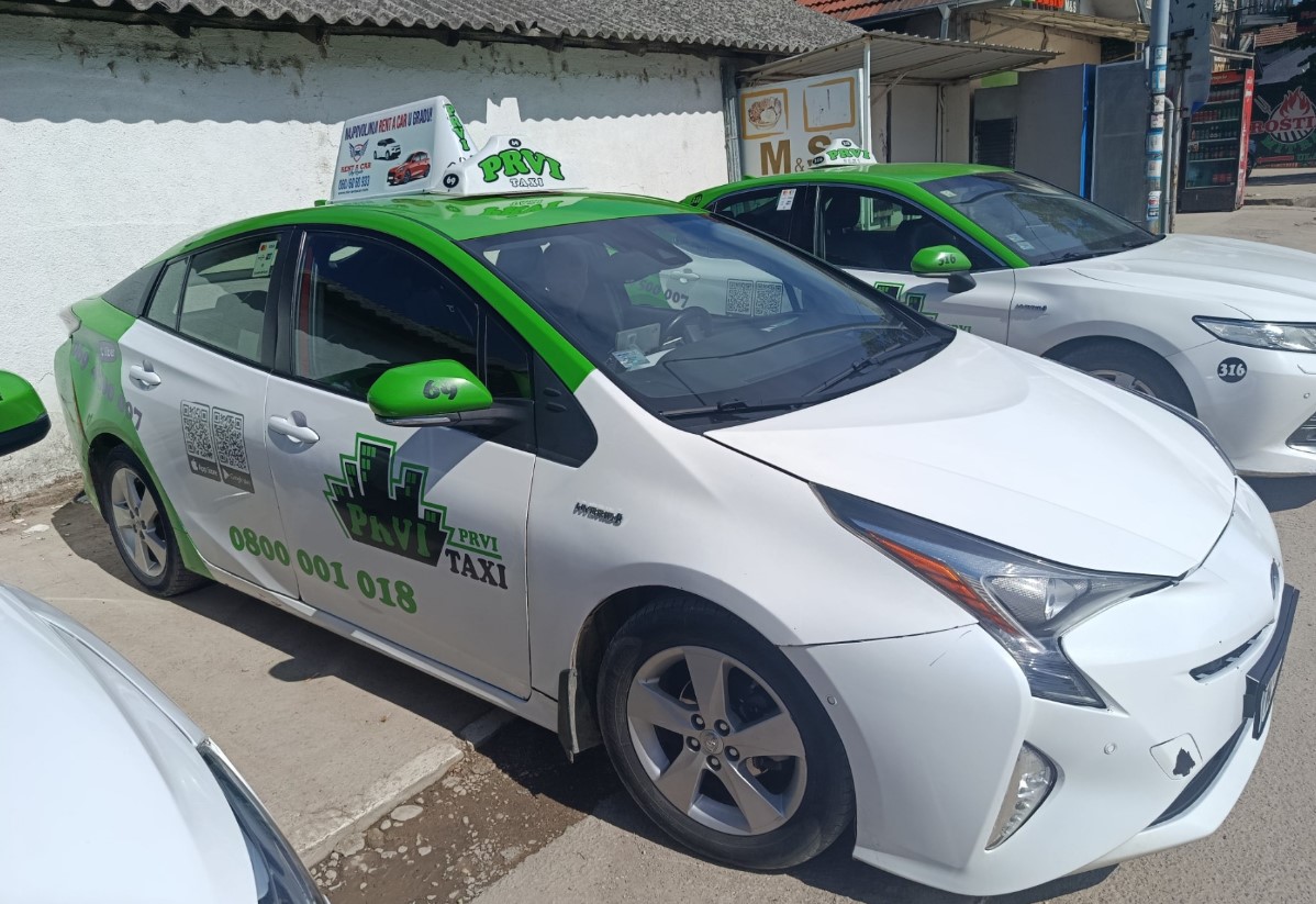 Prvi Taxi Doljevac vozilo 2